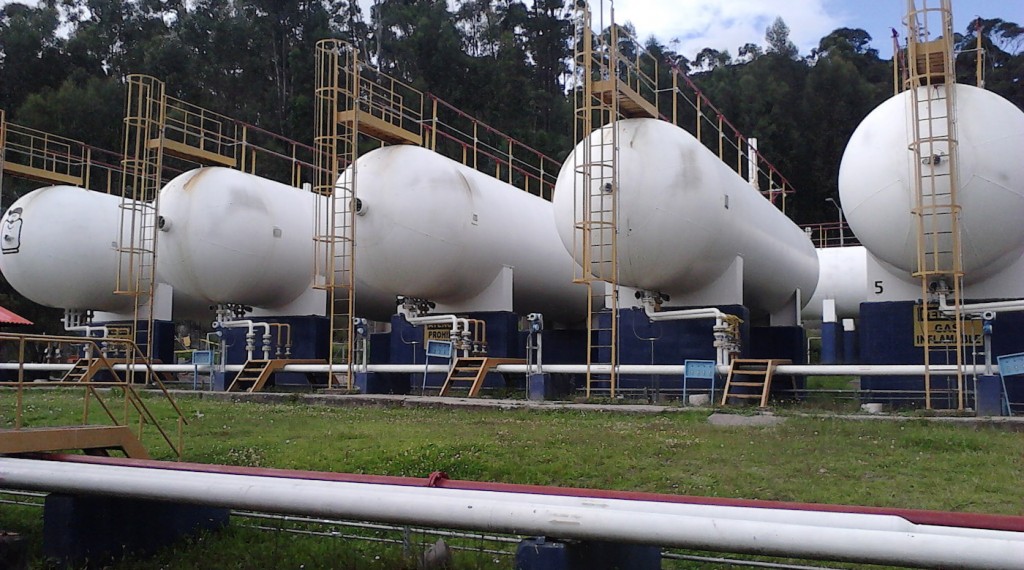 petroleum gas plant in Kenya begins